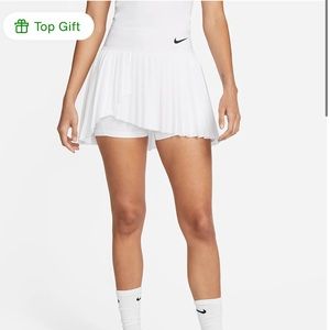 NikeCOURT Dri Fit Advantage Women’s Pleated Tennis Skirt